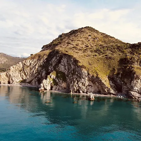 Πανσιόν Omero Tindari