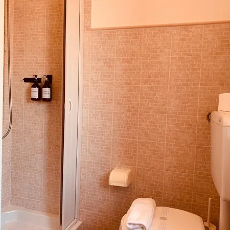 Konukevi Omero Tindari